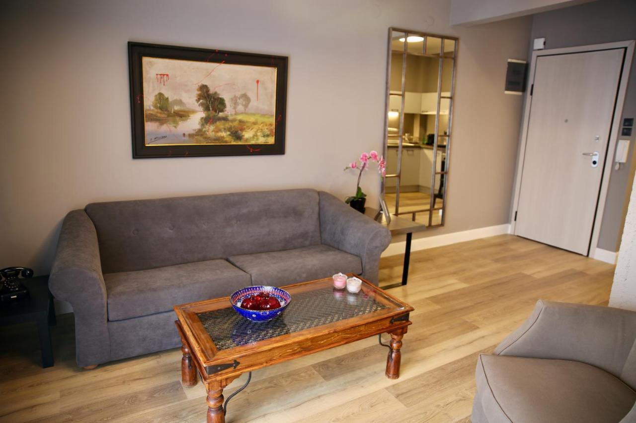 Urban Living 3 Apartman Szaloniki Kültér fotó